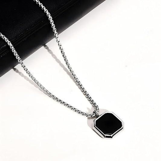 Classic Men's Silver-Plated Chain & Pendant